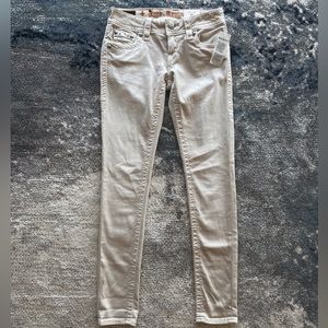 🚫SOLD!!!🚫NWT Rock Revival Skinny Jeans